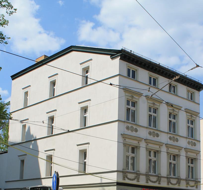 Gasthaus Bett-Point Am Rathaus Potsdam Exterior foto